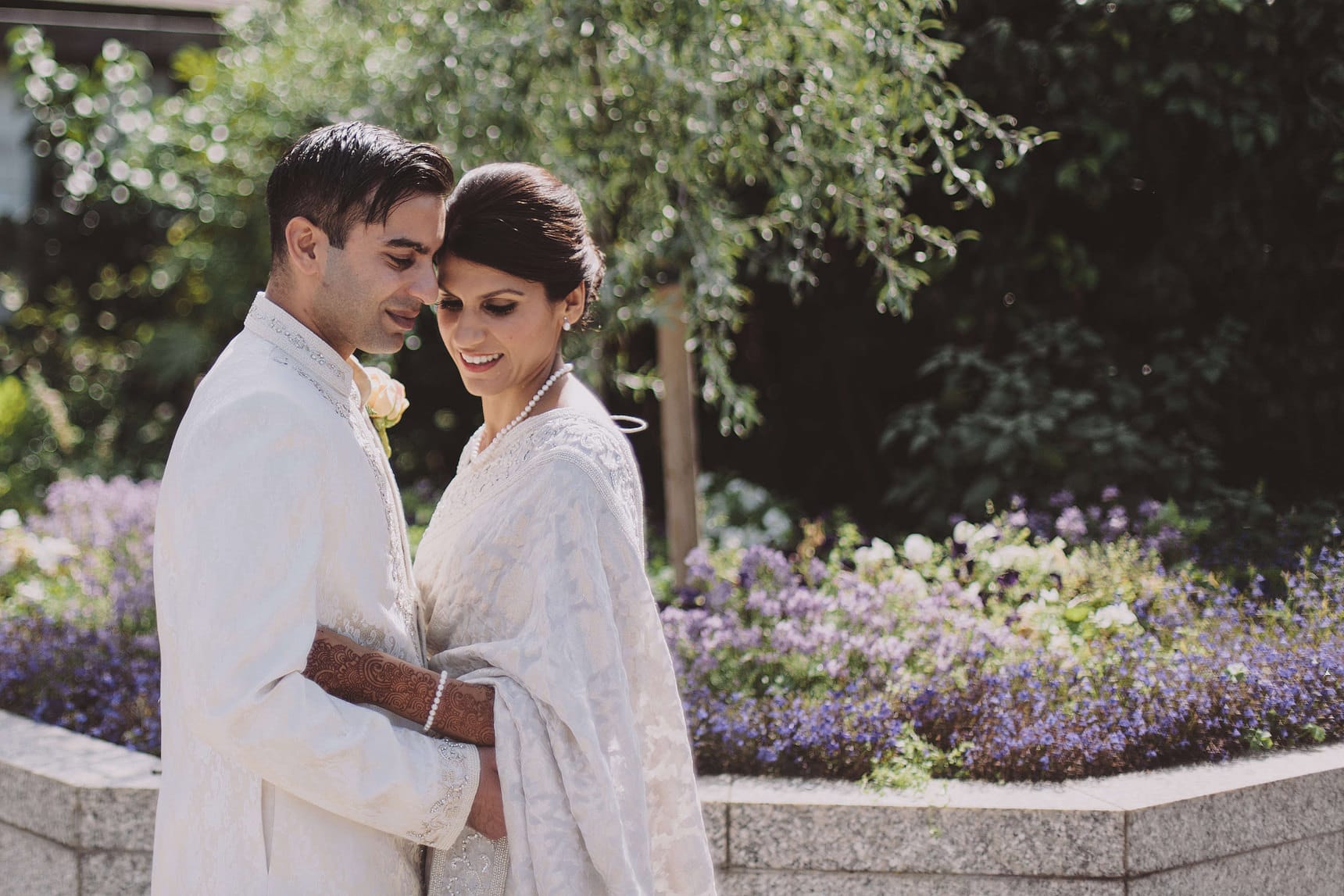 asian bride and groom portraits in london
