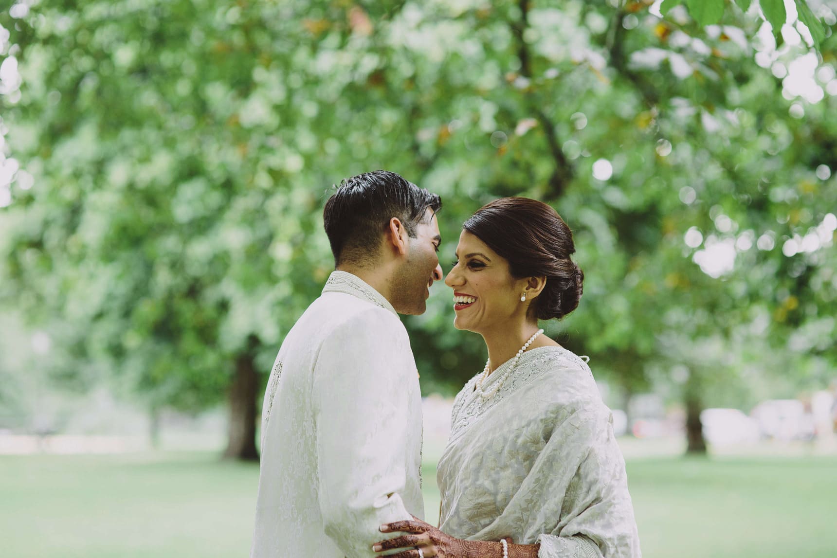 asian wedding portraits in hyde park london